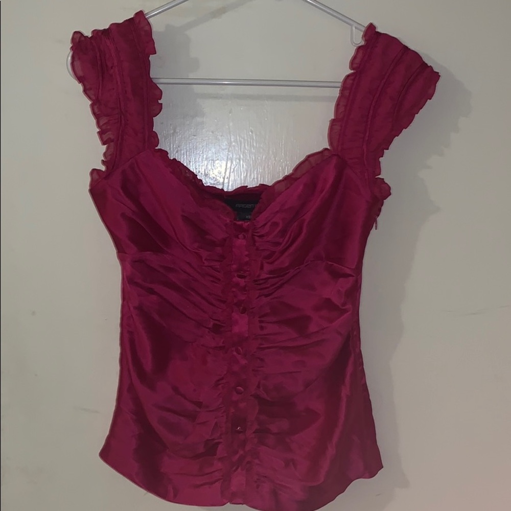 Stunning, super soft and silky top from Arden B.